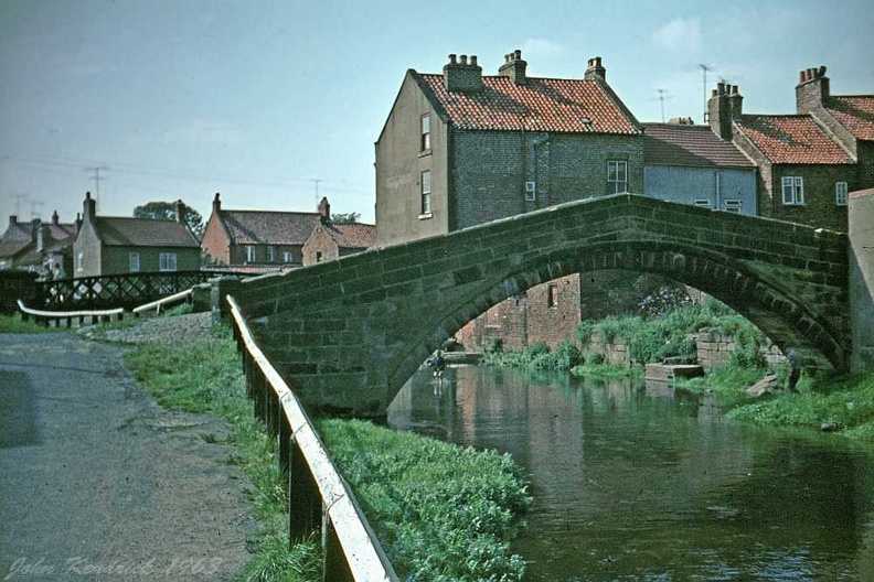 Pack Horse Bridge, Stokesly, Yorks 1963.08+wm_1000w.jpg