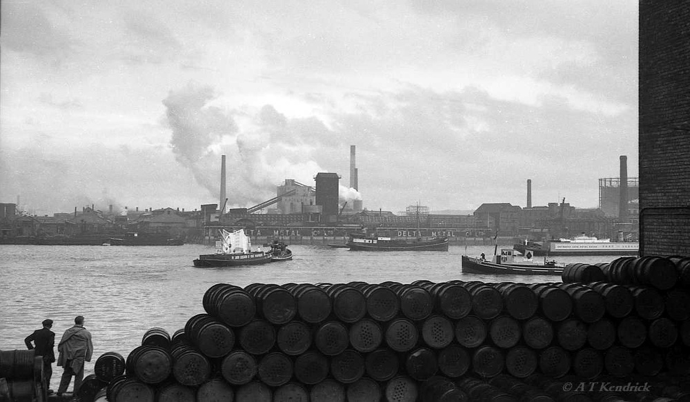 London's Docklands in the 1950's