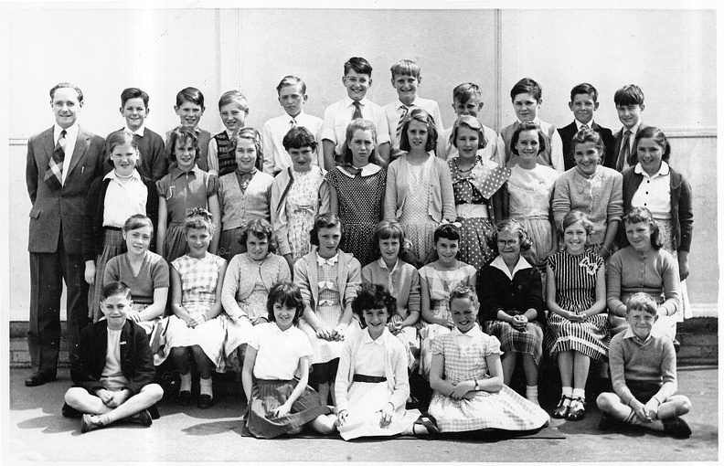 Grange Hill Class 4N age 11 Mr Ekblom_1000.jpg