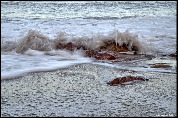 Tide n' Surf