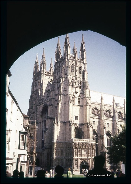 1.115 Canterbury Cathedral Aug68 Boots_bt_1000.jpg