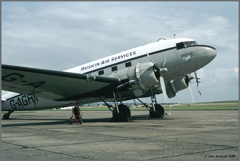 DC3 G-DAKS as G-AGHY Ruskin Air Services (3)_bt_1000.jpg