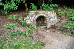 Robin Hood's Well, Fountain's Abbey