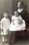 Annie Cottingham with eldest boys Arnold and Sydney John